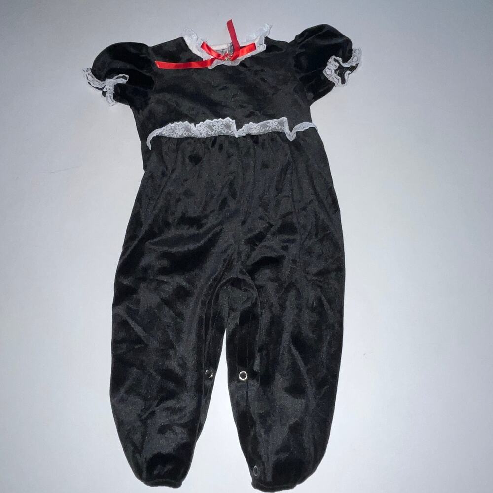 Girls Victorian Style Black Velvet White Lace Jumper size 12-24 Months (0959)